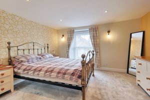 Photo 7- click for photo gallery